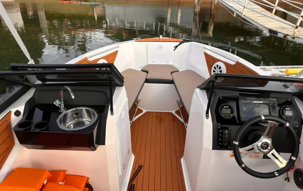 🚤 VENTURA 195 NEW COMFORT 2025 — APENAS 12H DE USO! — foto 7