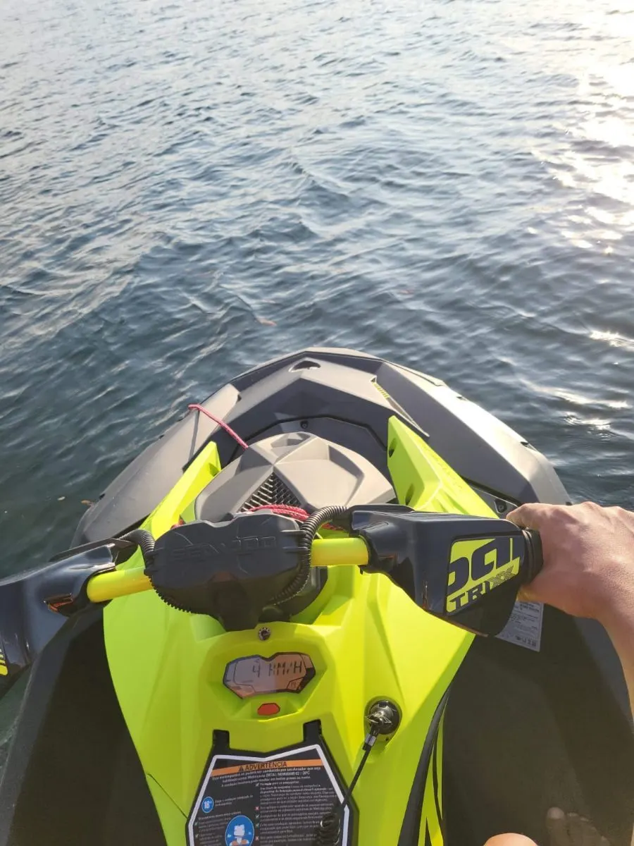 Jet Ski Seadoo Spark Trixx — foto 12