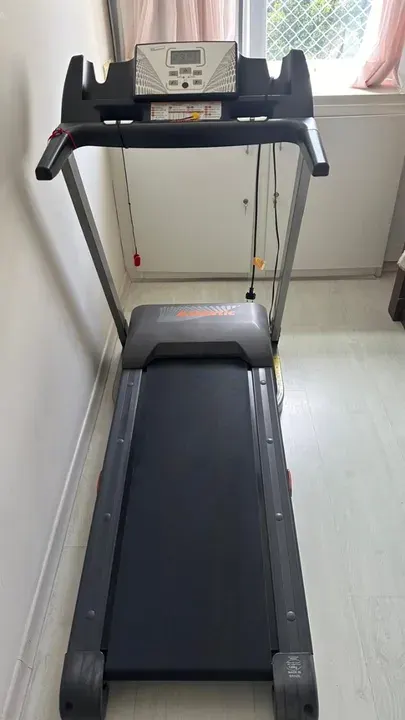 Esteira Athletic Advanced 430ee — foto 4