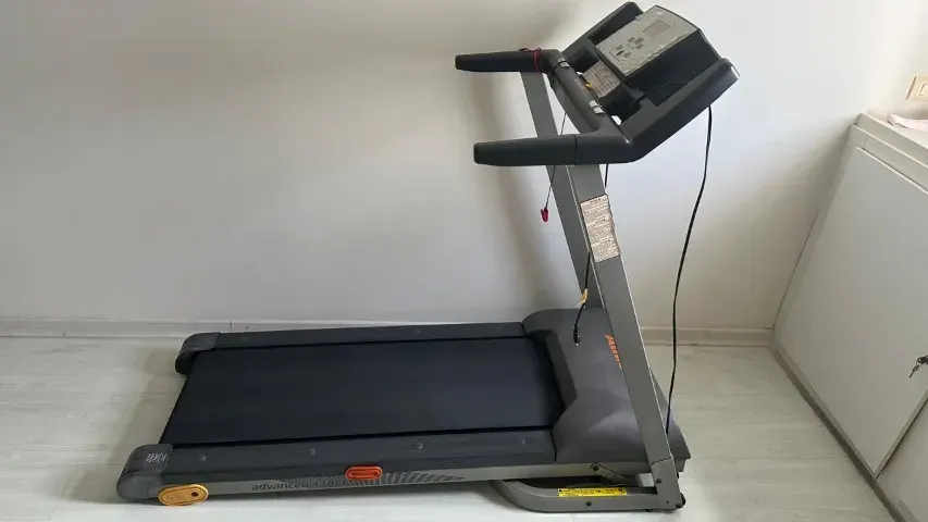 Esteira Athletic Advanced 430ee — foto 1